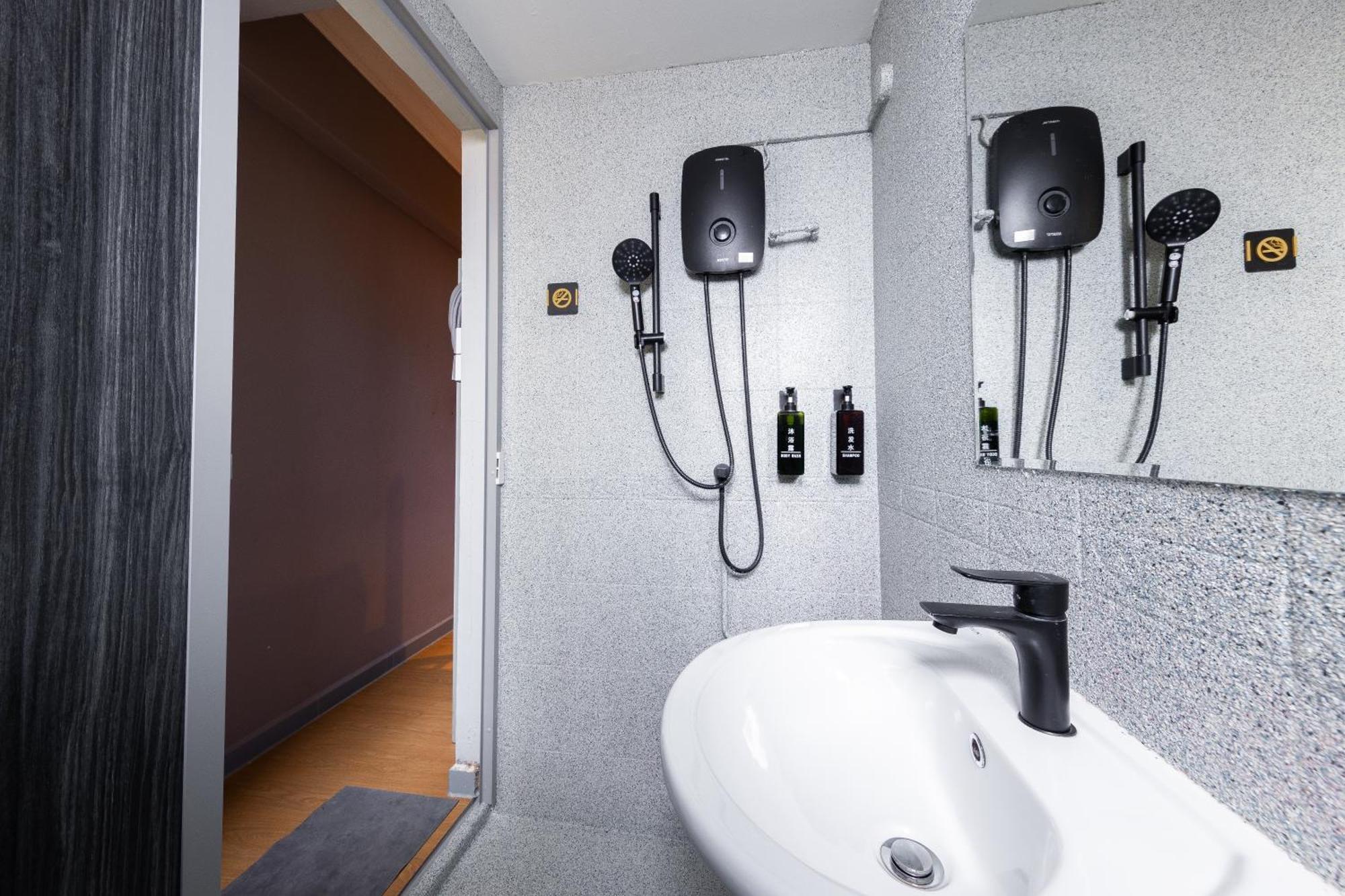 D'Nova Hotel Kallang Szingapúr Kültér fotó